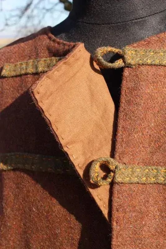 Kaftan - strojově šitý