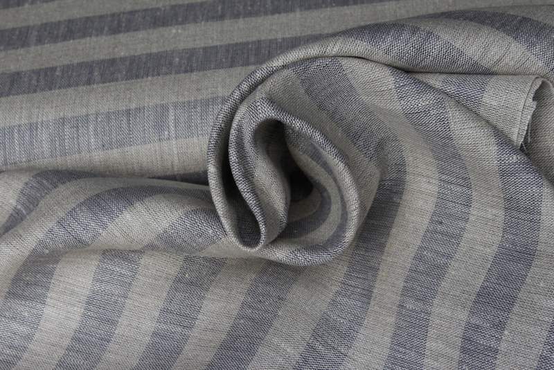 Lněná látka přírodní barvy se šedým proužkem (0,5/0,5 cm)