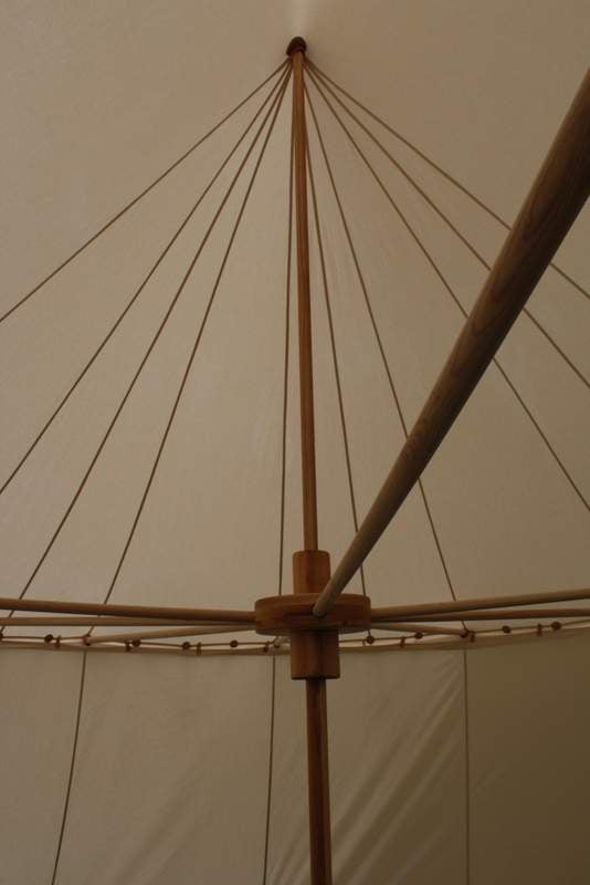 Dvoustěžnový stan větší, bordó (do 3 měsíců)