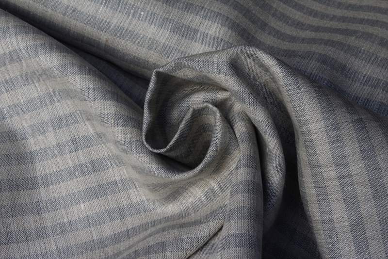 Lněná látka přírodní barvy se šedozeleným proužkem (1/1 cm)