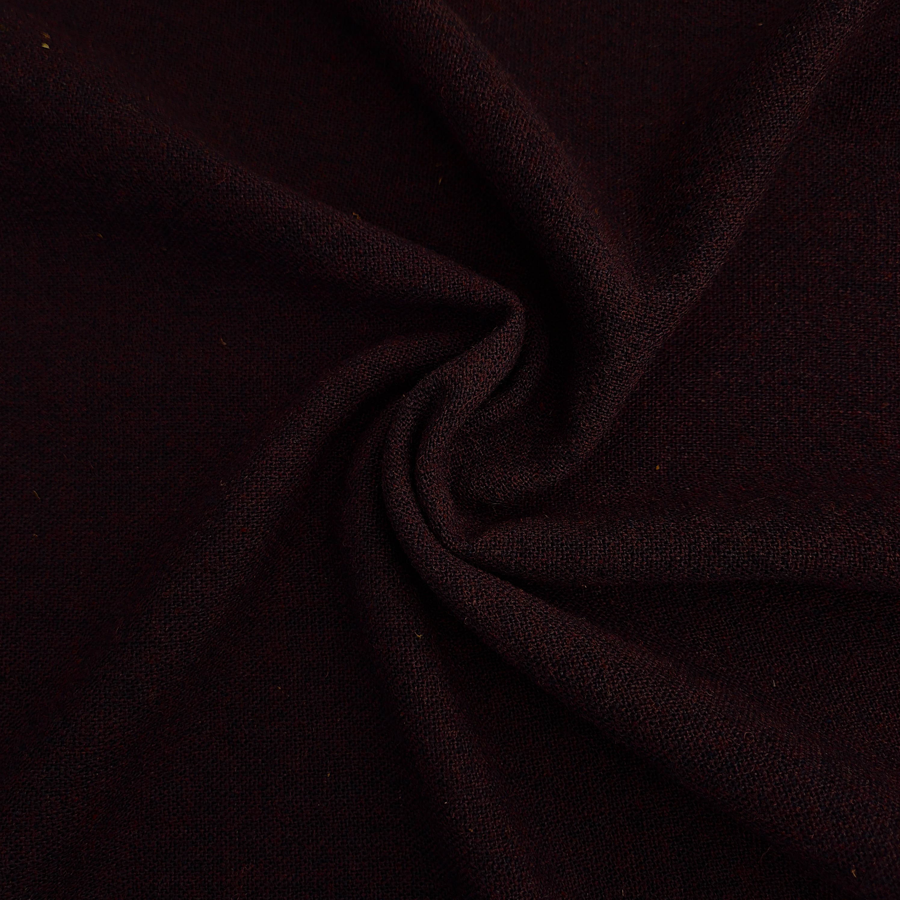 lněná látka tmavě fialová