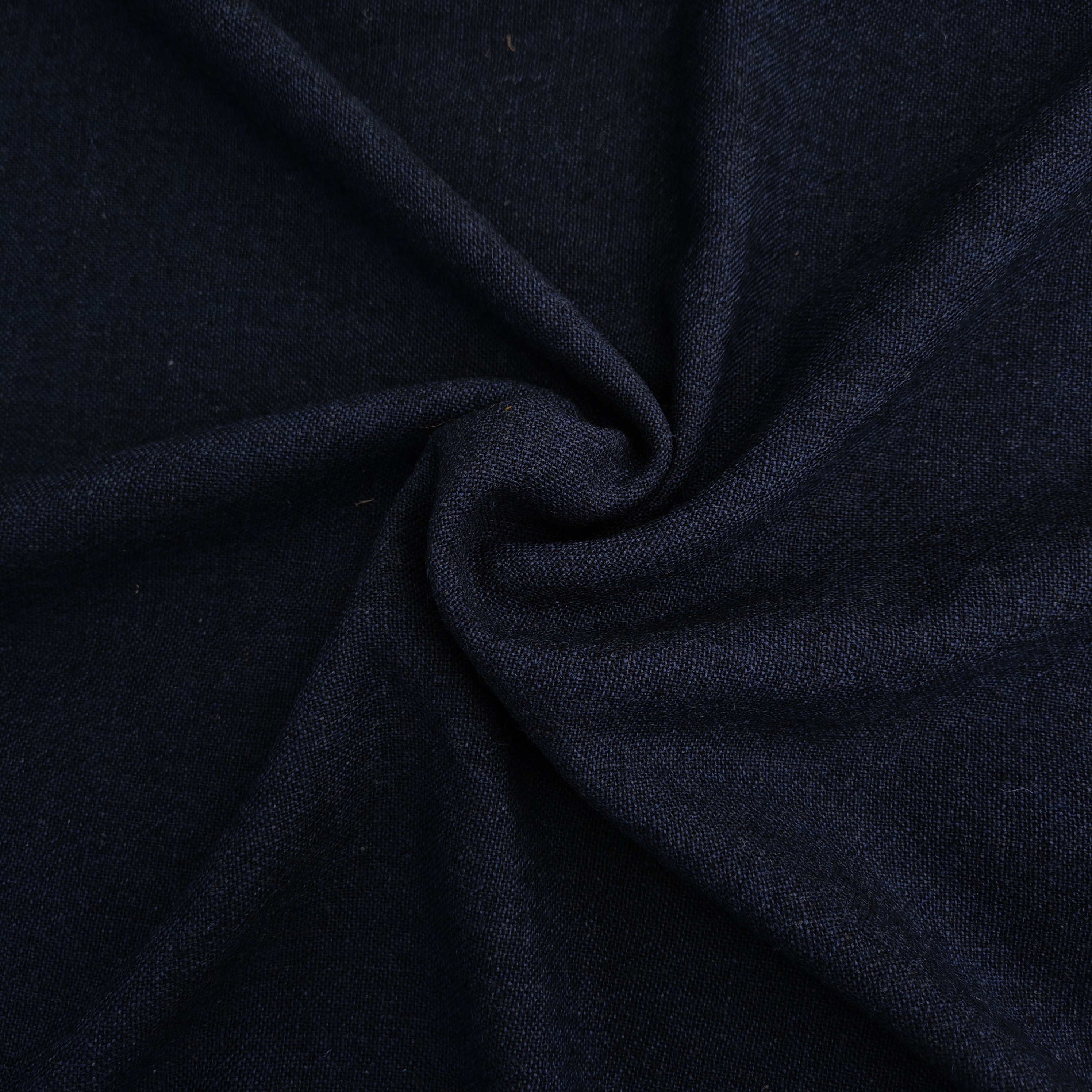 Vlněná látka tmavě modrá