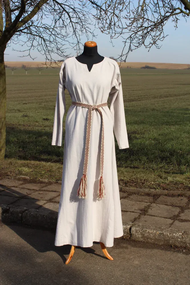 Šaty lněné dvouklínové - strojově šité