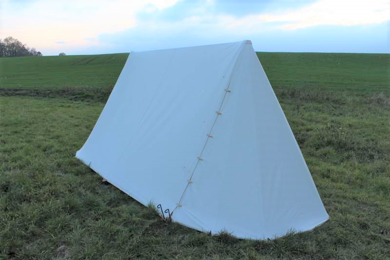 Dvouapsidový stan střední, modrá (do 3 měsíců)