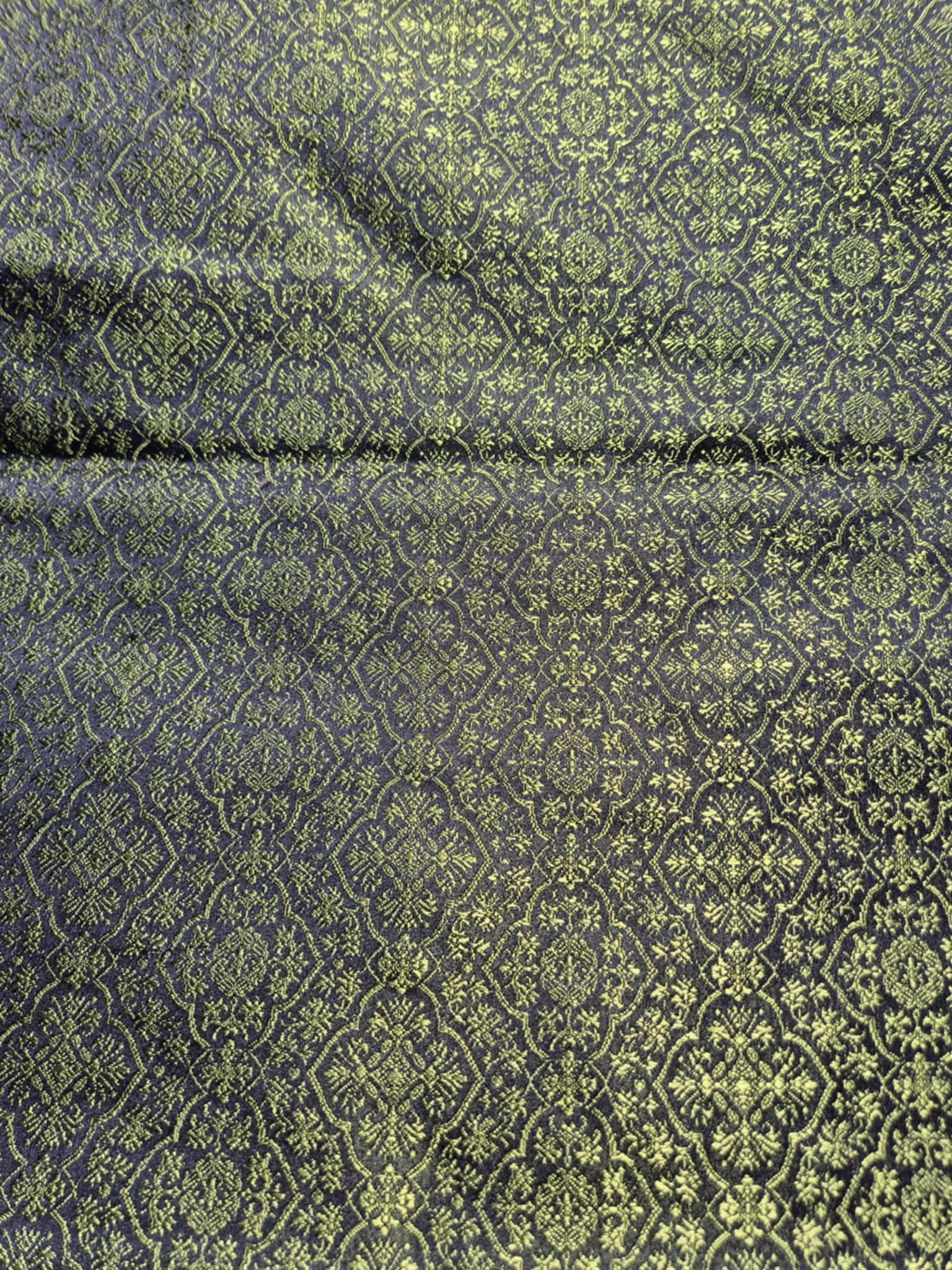 Brokát viskózový černo-zelený