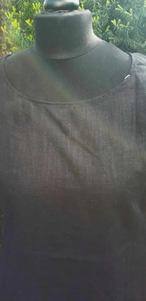 Šaty lněné černé