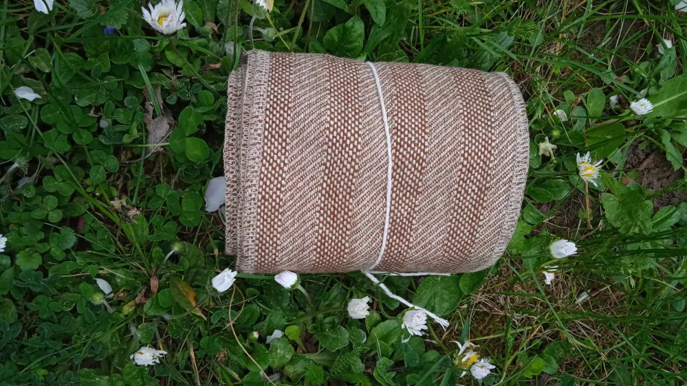 Vlněné ovinky rybí kost s panamou hnědá / béžová