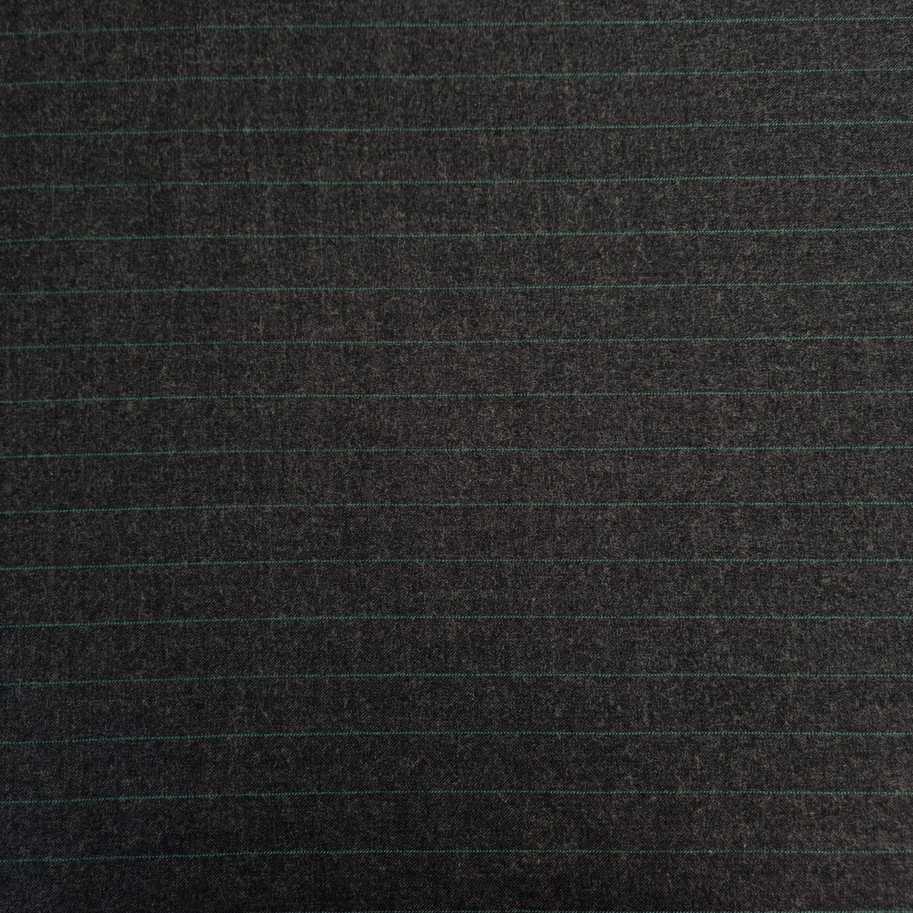 Vlněná látka modro-šedá s přerušovanými proužky