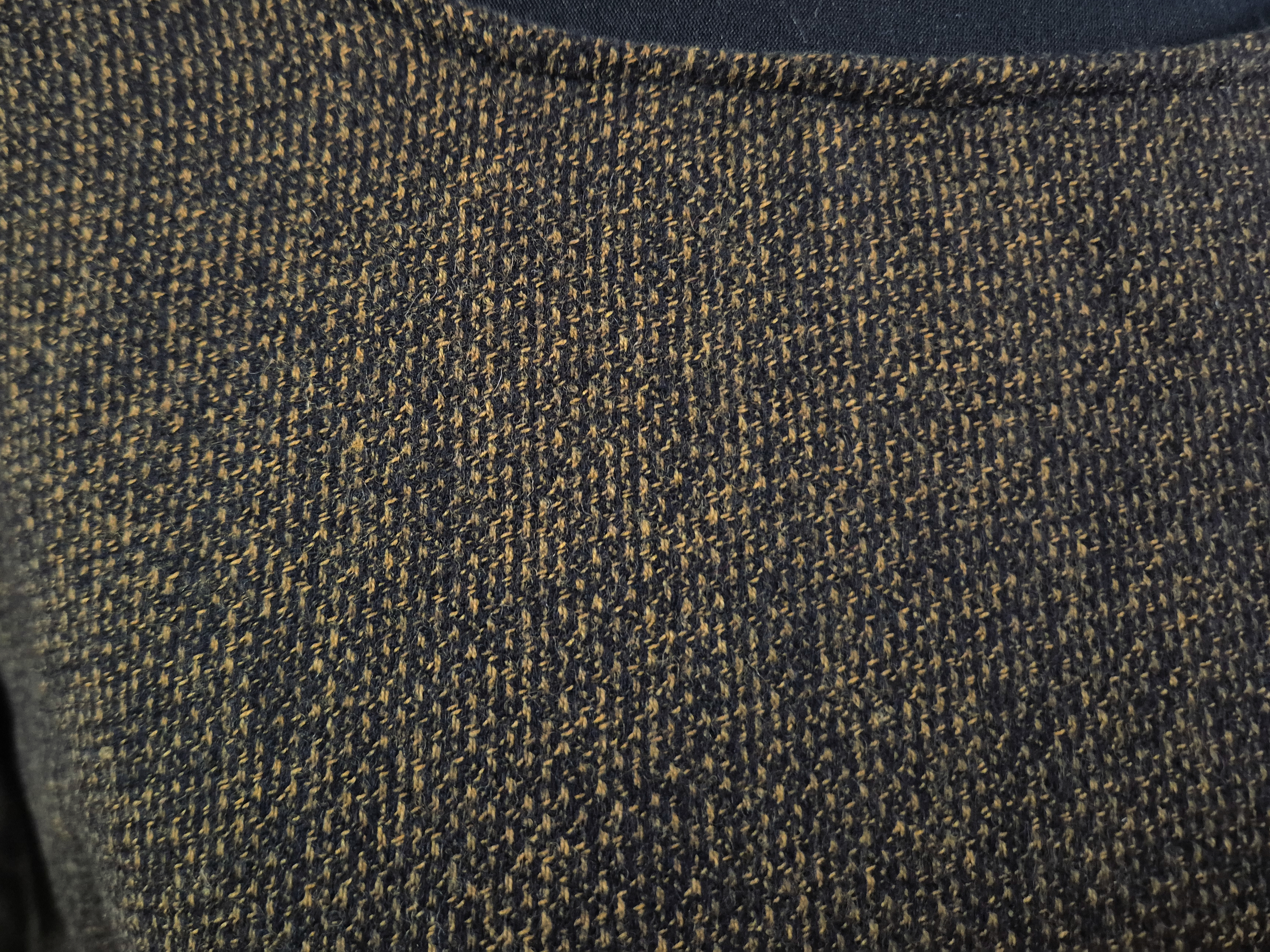 Šaty vlněné černo-žluté M