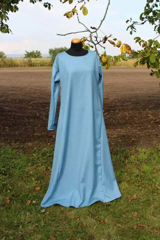 Šaty vlněné dvouklínové - strojově/ručně šité