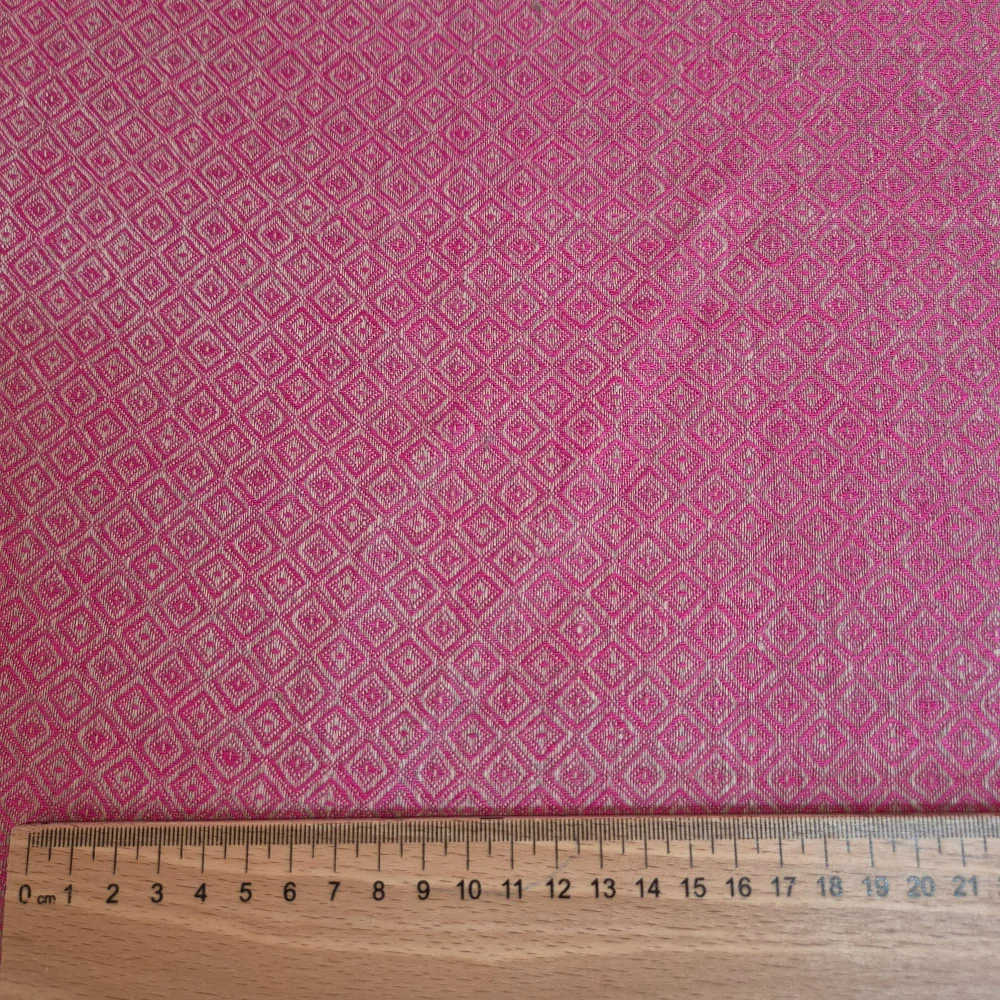 Lněná látka diamantová vazba - přírodní/tmavší růžová