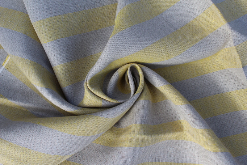 Lněná látka přírodní barvy se žlutým proužkem (4/4 cm) 