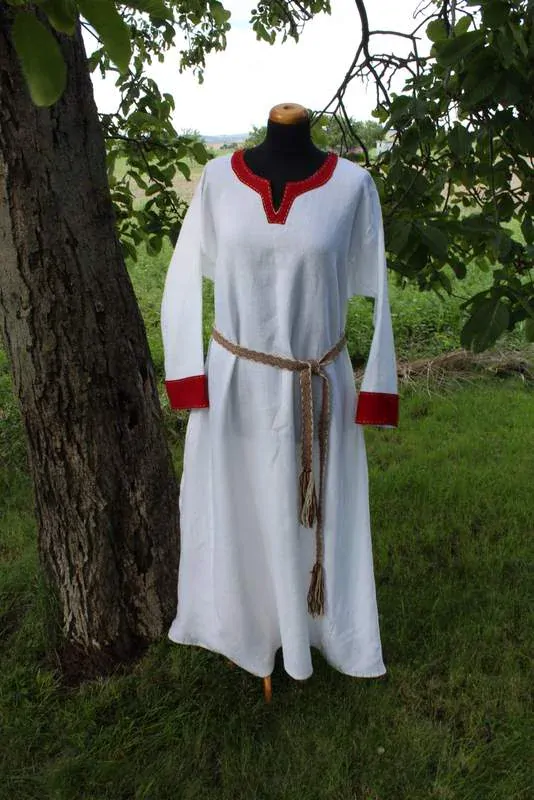 Šaty lněné dvouklínové - strojově šité