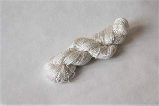Hedvábná příze bílá 50 g