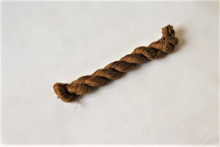 Hedvábná příze okrová 10 g