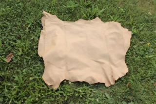 Jehnětina světle hnědá