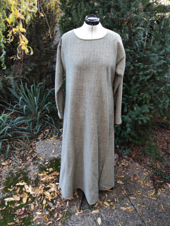 Šaty vlněné zelená / přírodní rybí kost XL