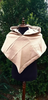 Kapuce béžová s přírodní podšívkou