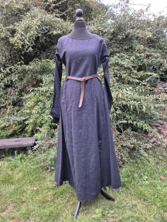 Šaty vlněné šedé SX