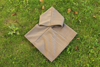 Kapuce nepodšitá - ručně šité viditelné švy