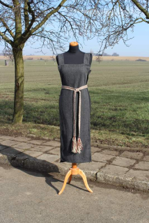 Zástěra vlněná - strojově/ručně šitá